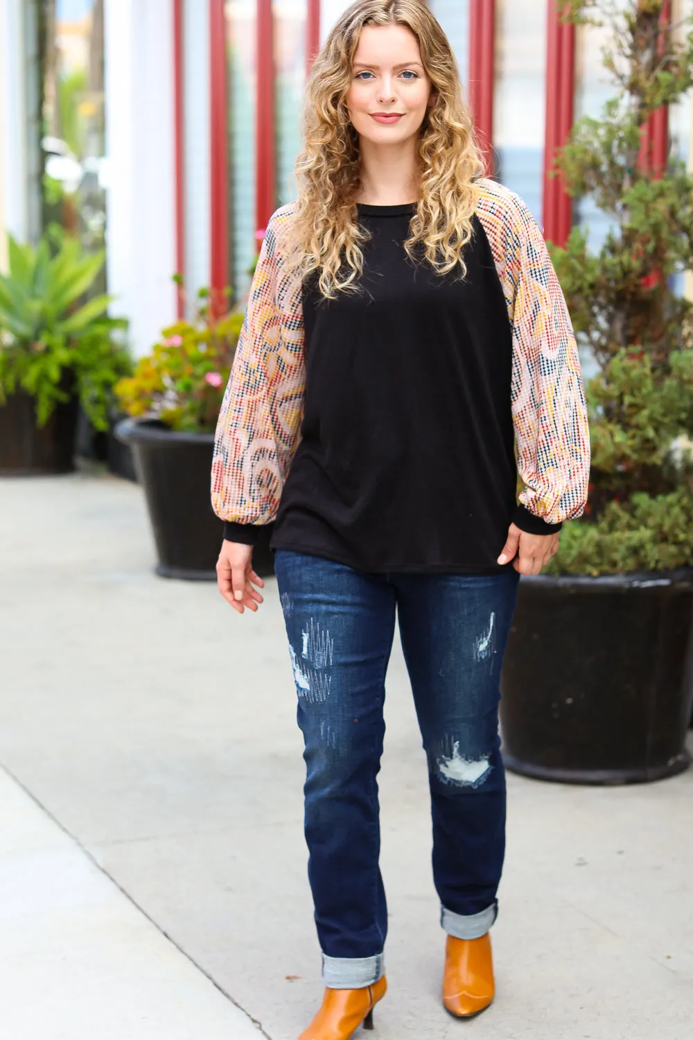 Black Abstract Print Textured Bubble Sleeve Top -SALE-