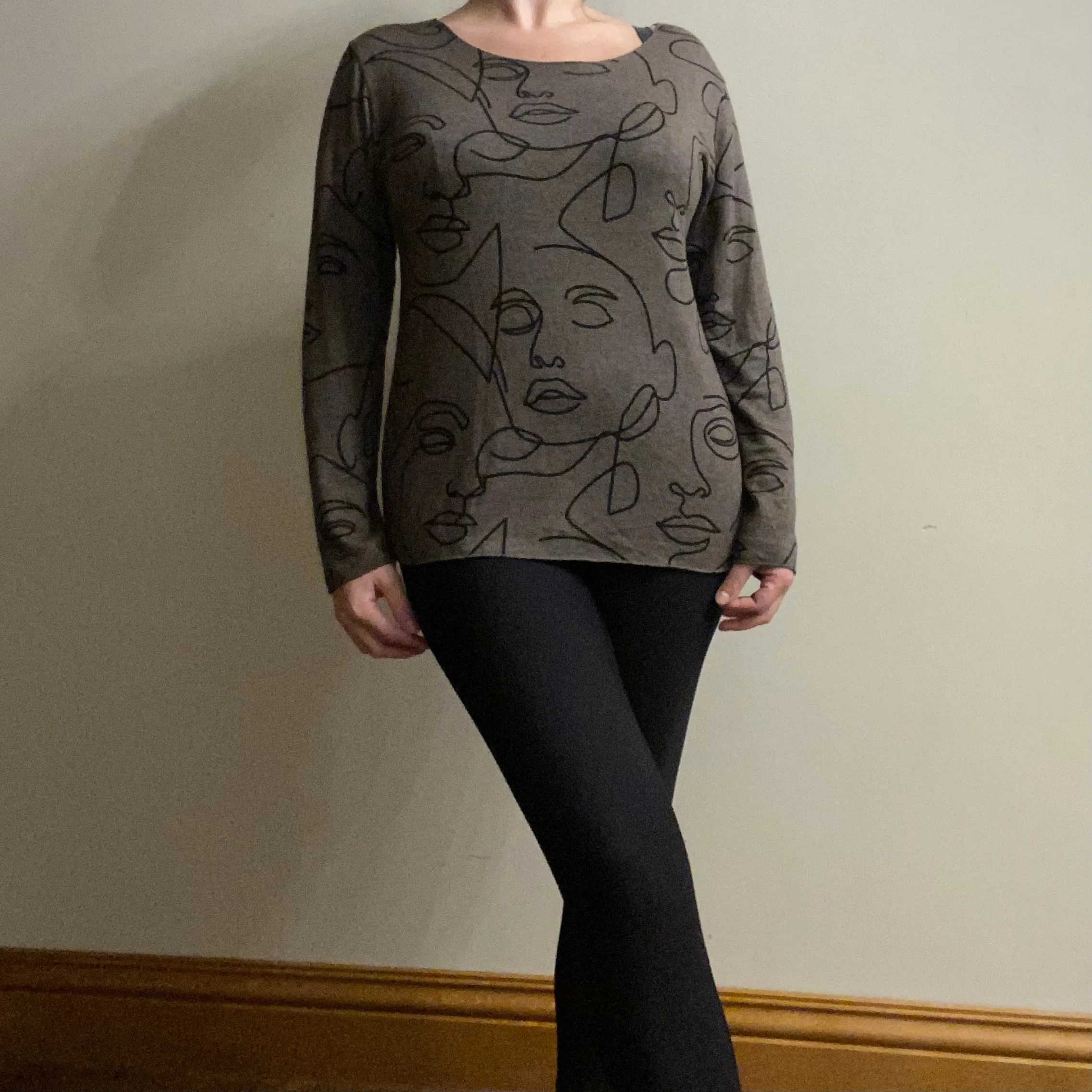 Cody Abstract Picasso Face Round Neck Angora Mix Fine Knit Jumper (5 Colours)