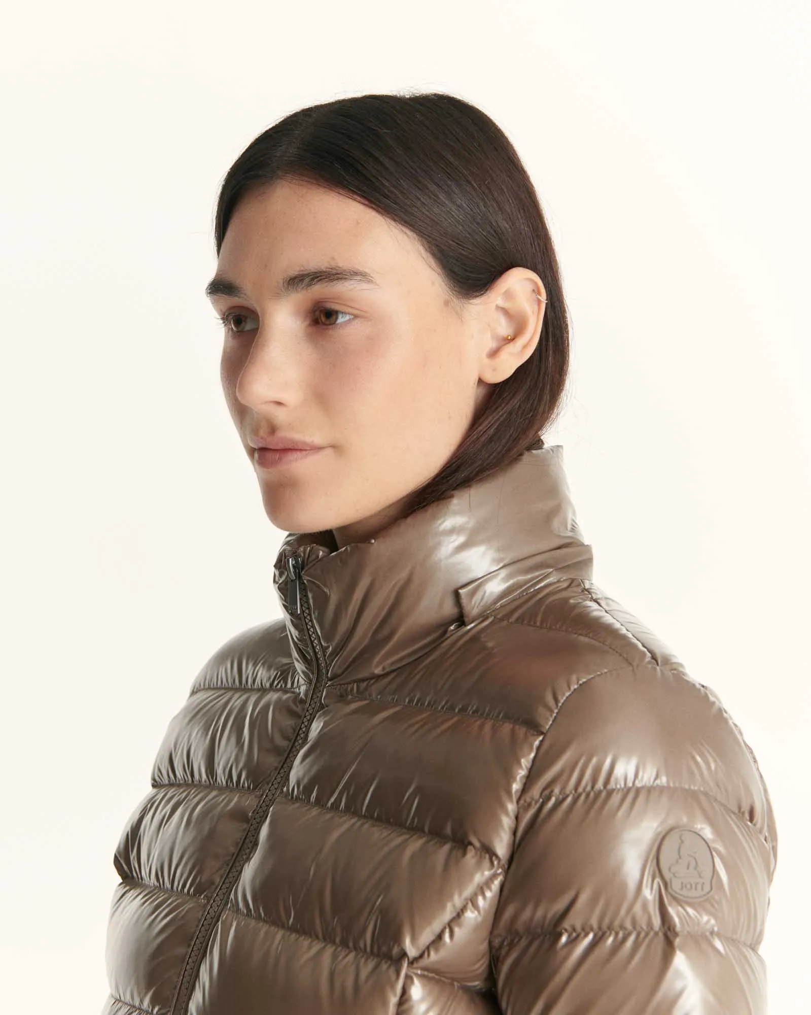 Grand Froid Perle Taupe lacquered mid-length jacket