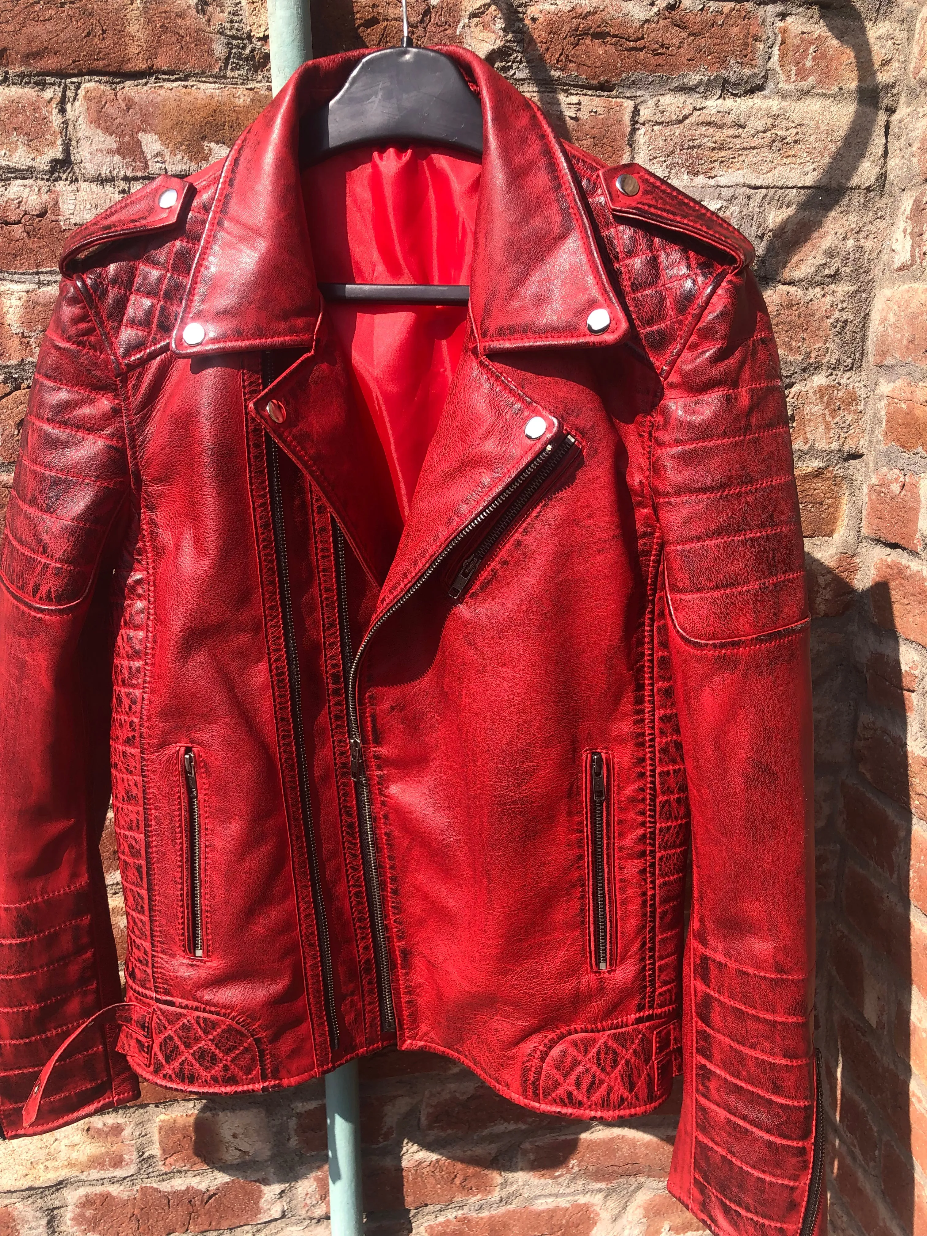 MENS GENUINE LEATHER JACKET WAXED VINTAGE  RED DIAMOND QUILTED SLIM FIT JACKET