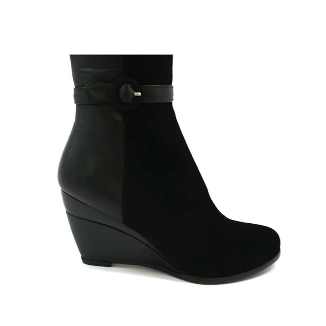 Ronit Extra Slim Wedge Boots: Stylish and Comfortable Leather Boots with Buckle for Everyday Wear