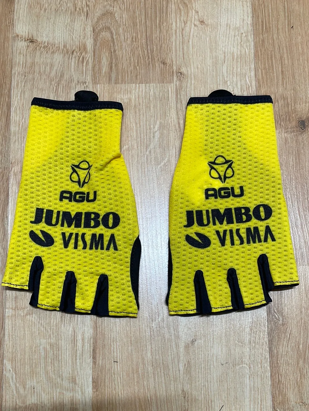 Team Jumbo Visma AGU Premium Aero Gloves Yellow