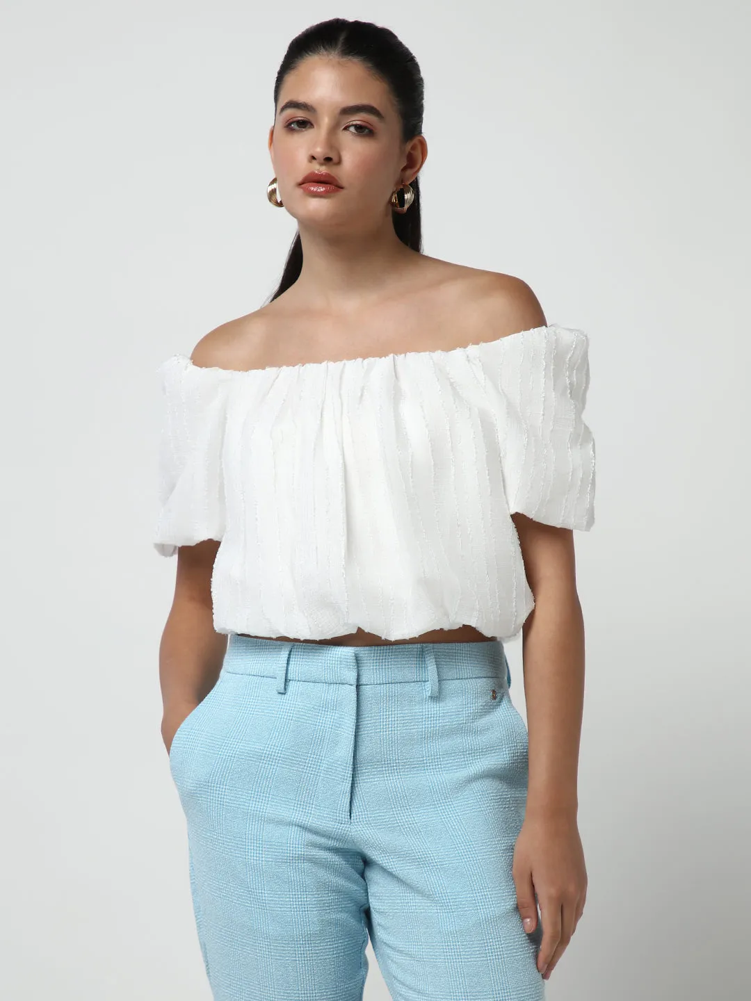 Women White Solid Blouson Crop Top